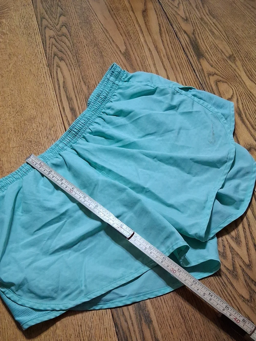 NIKE WOMENS SHORTS MEDIUM DRI FIT Preowned Mint Light Green Sportswear Exercise